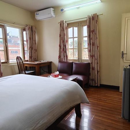 Rooftop Studio And 2Bhk Apartments In Kathmandu'S Most Happening Place Exterior foto