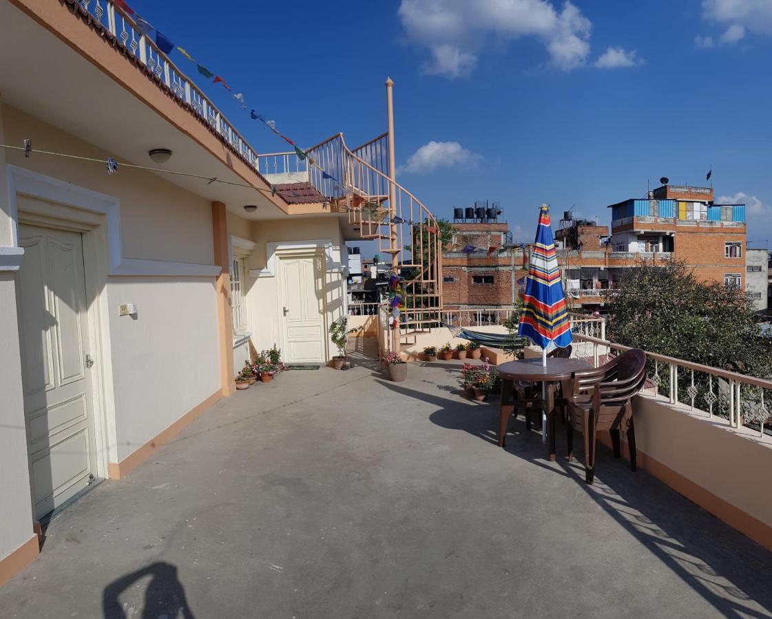 Rooftop Studio And 2Bhk Apartments In Kathmandu'S Most Happening Place Exterior foto